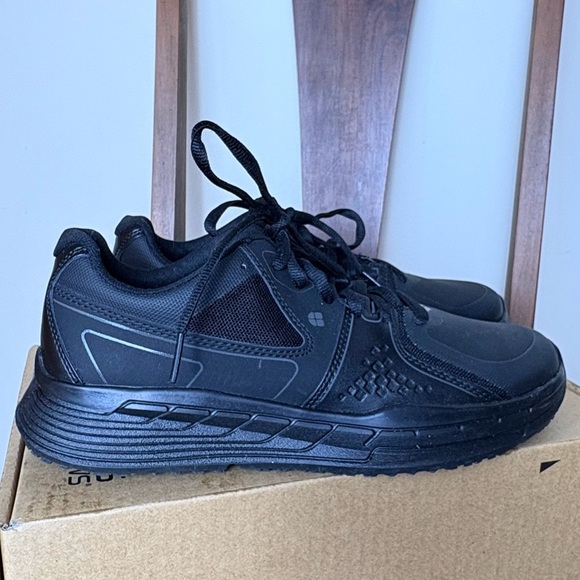 Shoes For Crews Men's Work and Safety Work Shoes - Picture 4 of 8